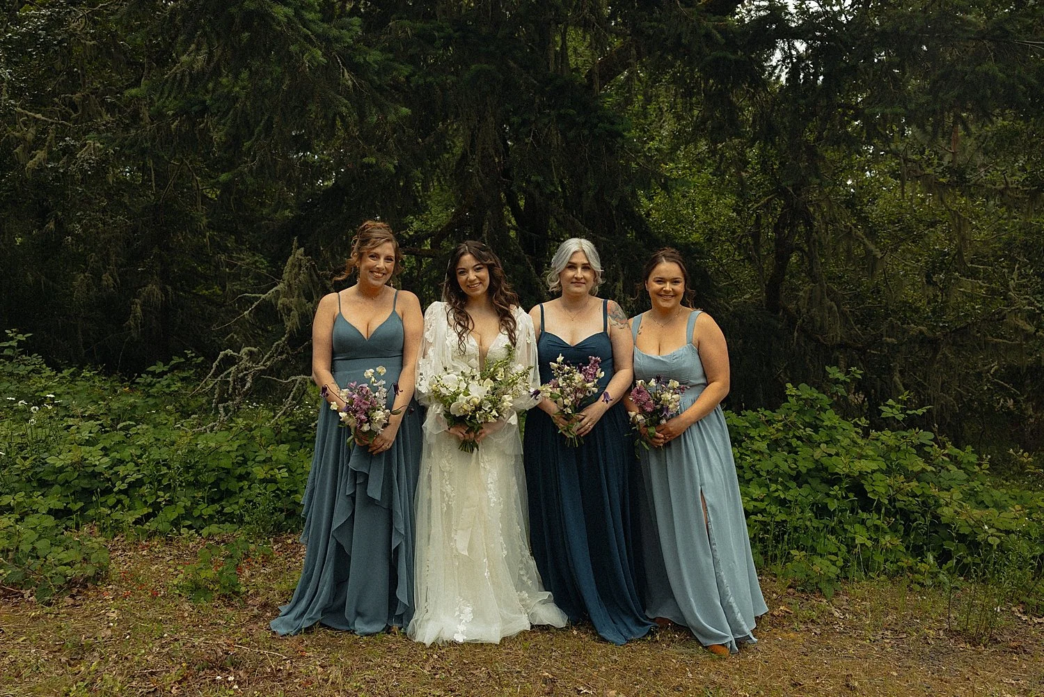 mount-tom-house-wedding-oregon_0014.jpg