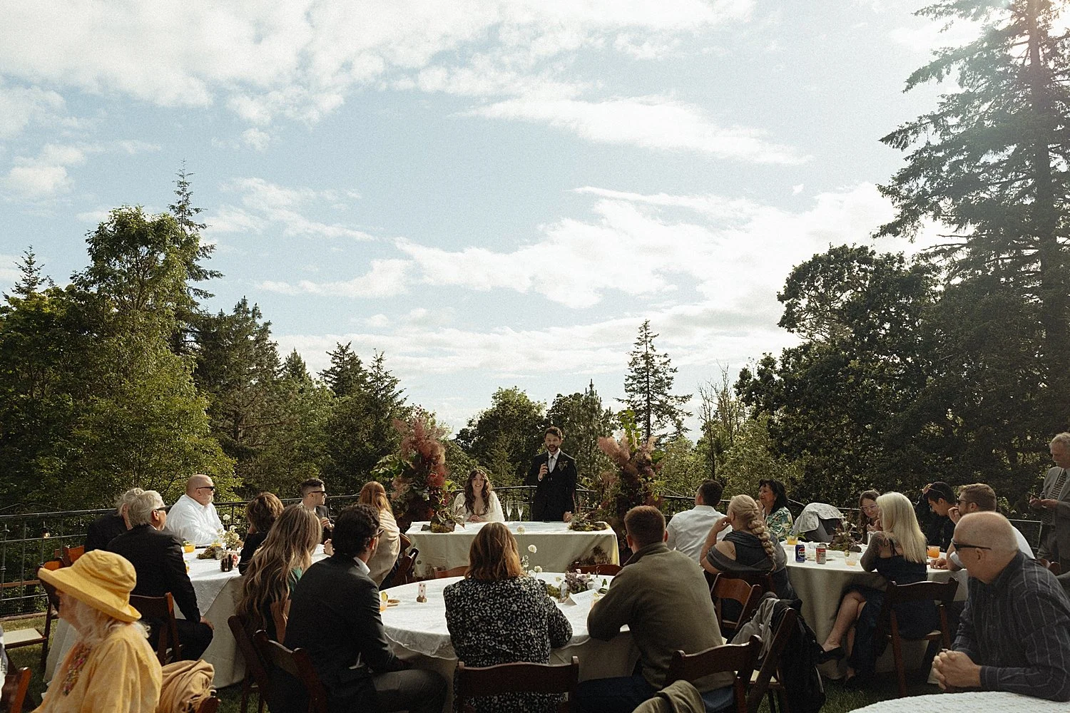 mount-tom-house-wedding-oregon_0027.jpg