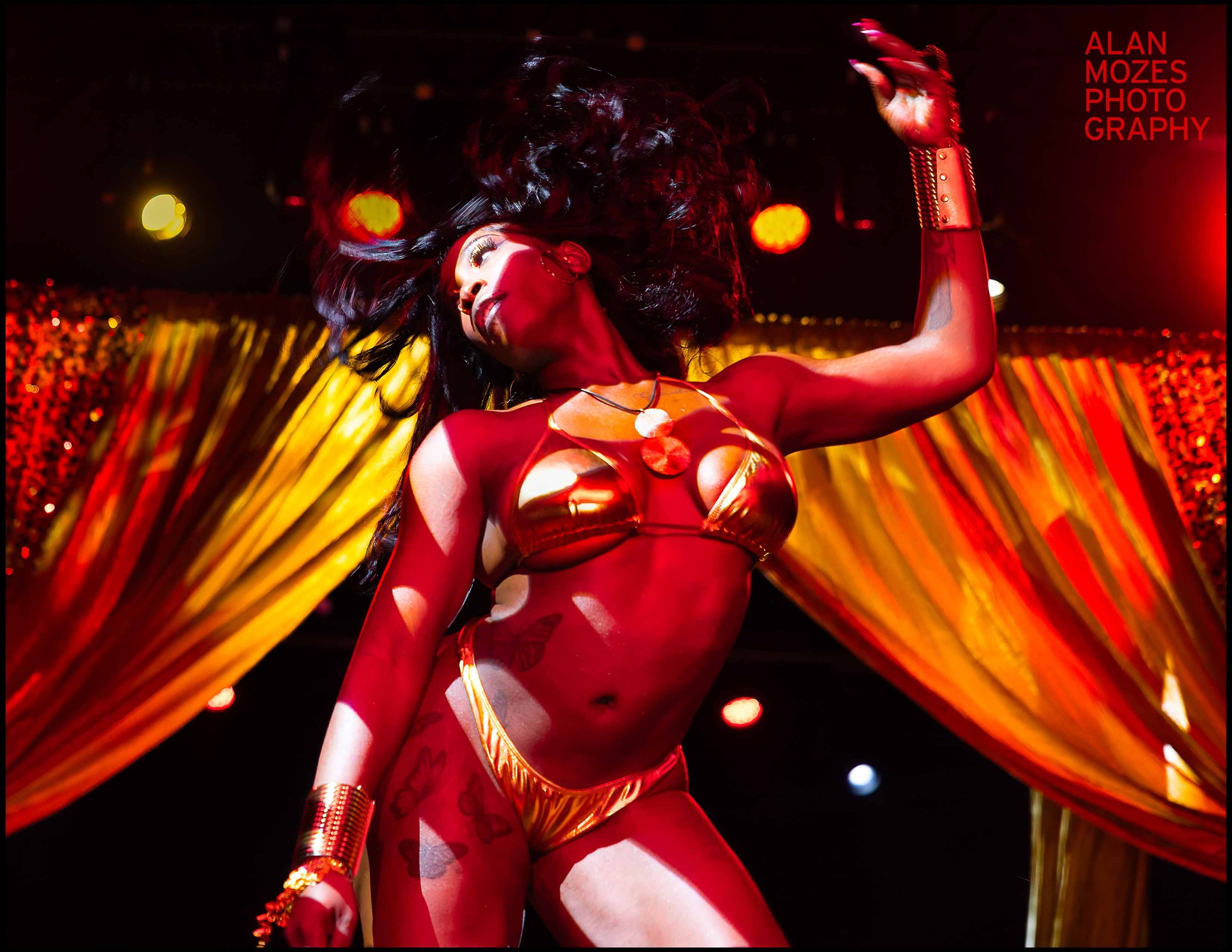 PHOENIX 2025_© Alan Mozes 2025_GRAND MARCH_65.jpg