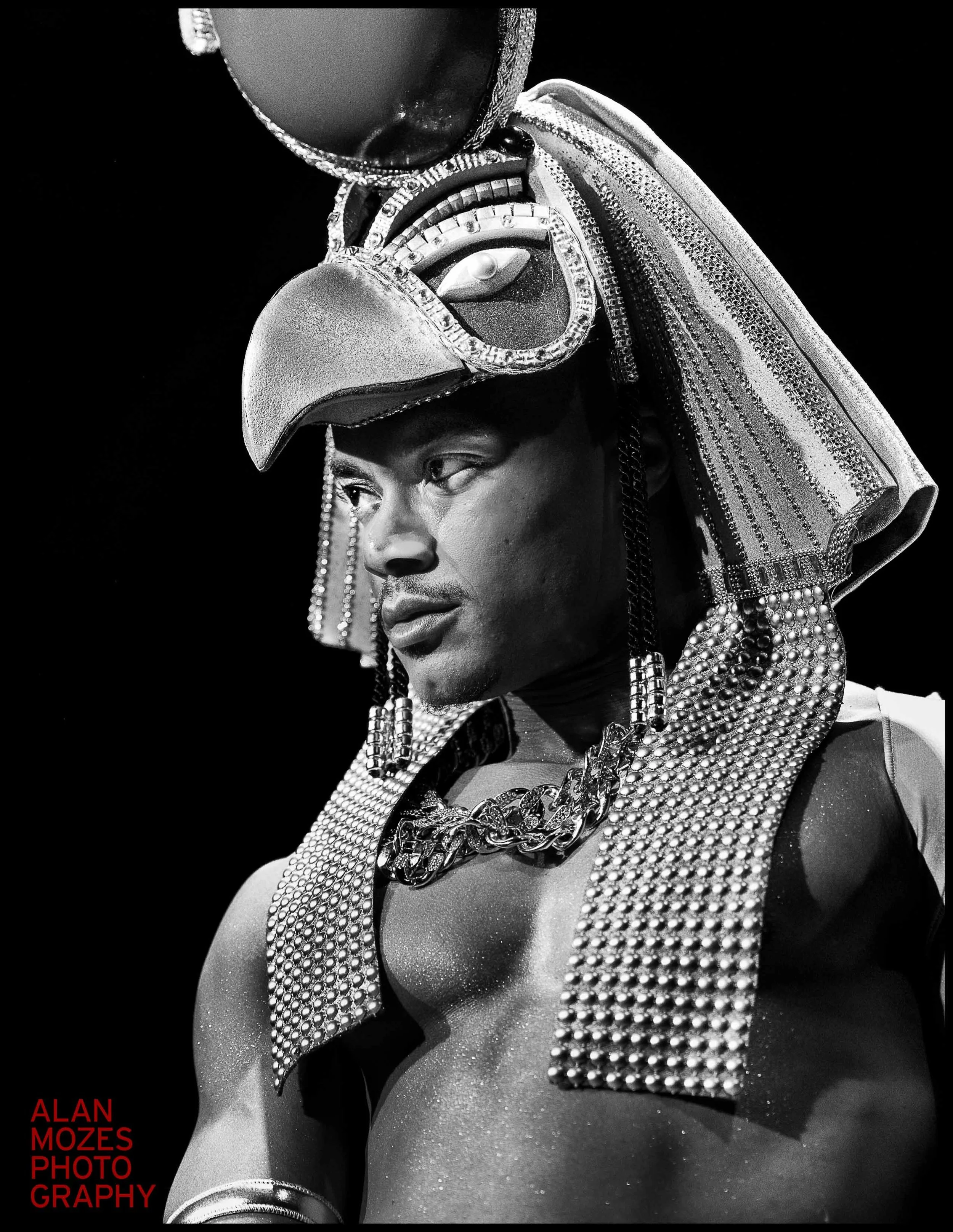 PHOENIX 2025_© Alan Mozes 2025_GRAND MARCH_70.jpg