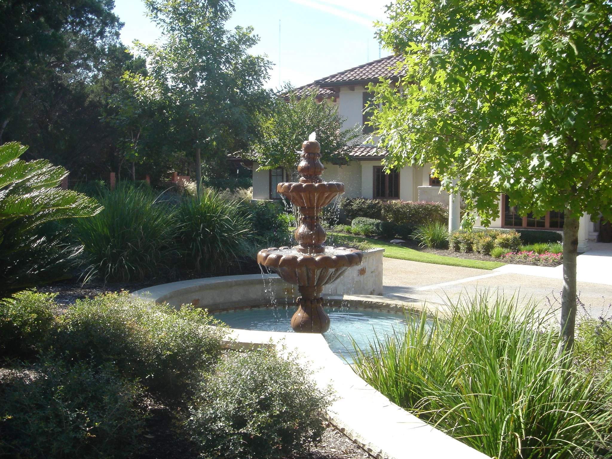 Cantera Fountain 016.jpg