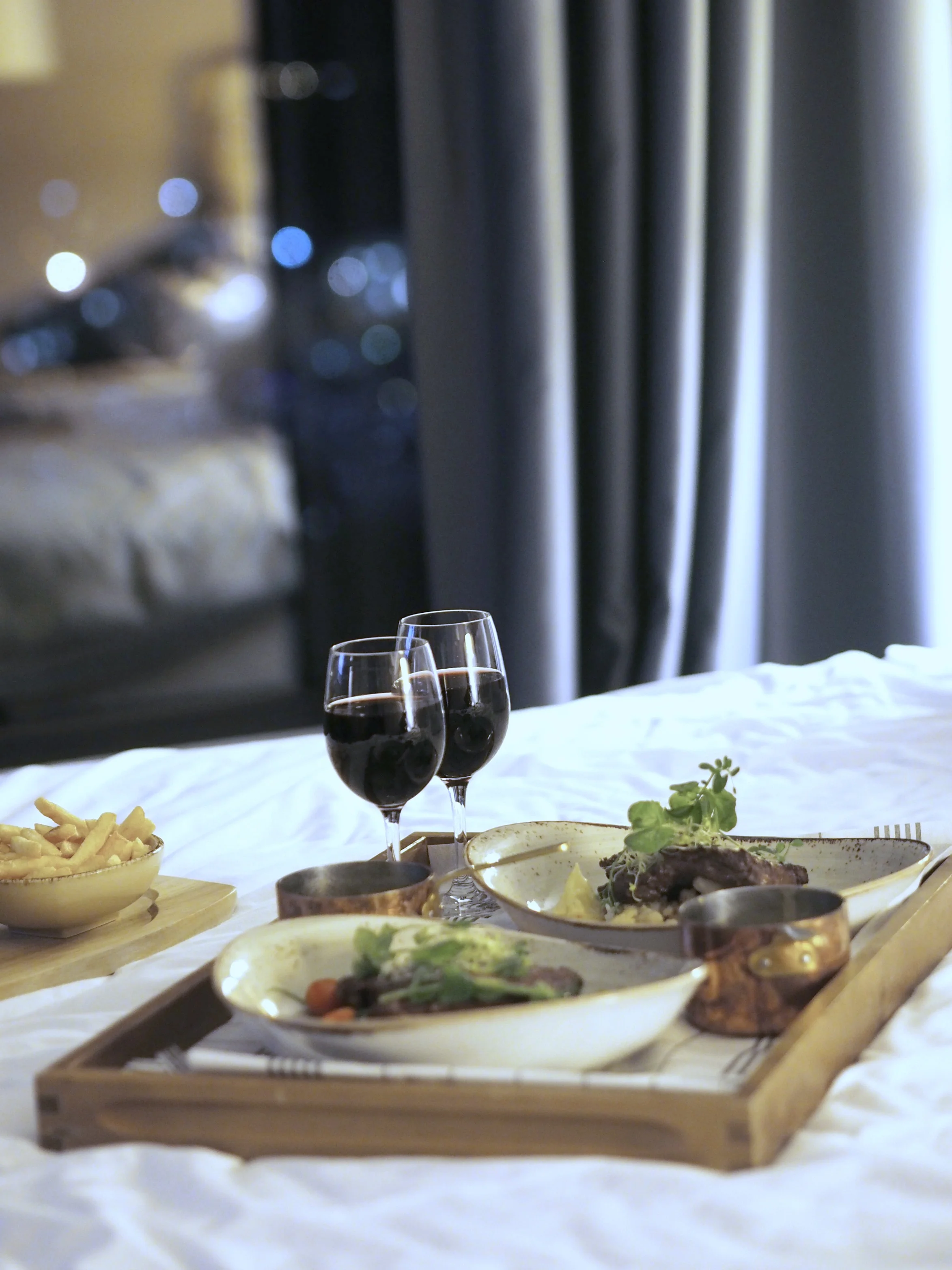 Roomservice fra Kitchen & Table, Sola Clarion Airport Hotell