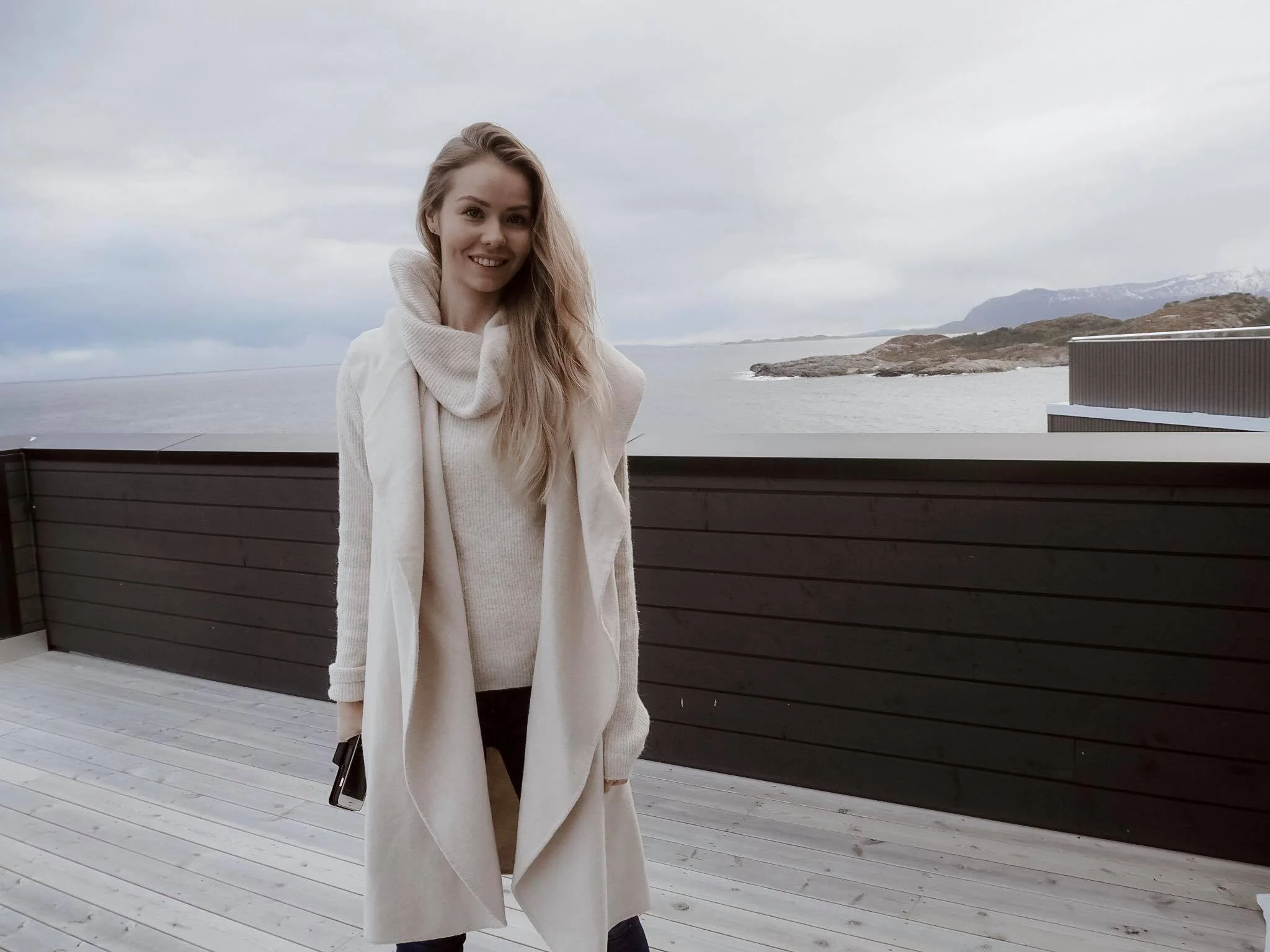 antrekksbilder på terassen, dalabukta Klar for Opera i Kristiansund, Rigoletto