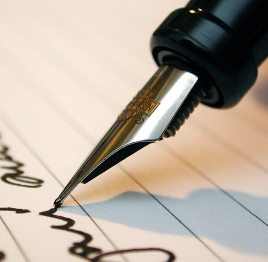 writing_pen 3.jpg
