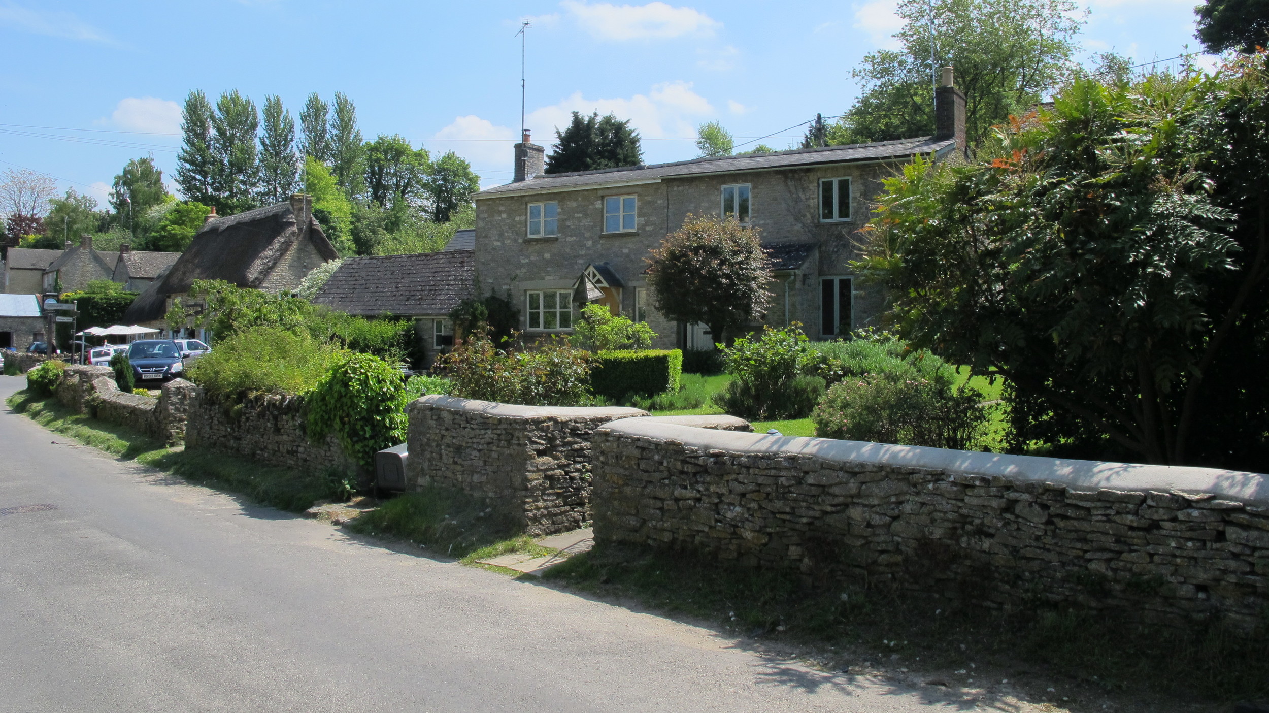 Finstock Village 2.JPG