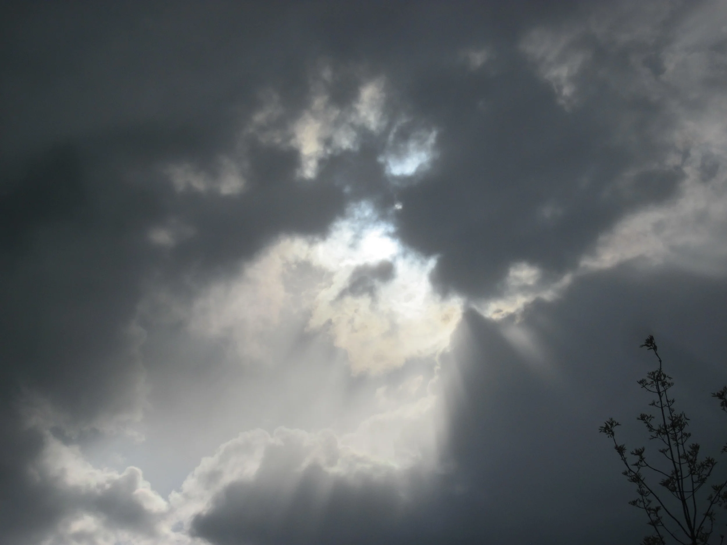 LOOKING ETHEREAL The sun's light beaming through clouds always seems heaven-sent.