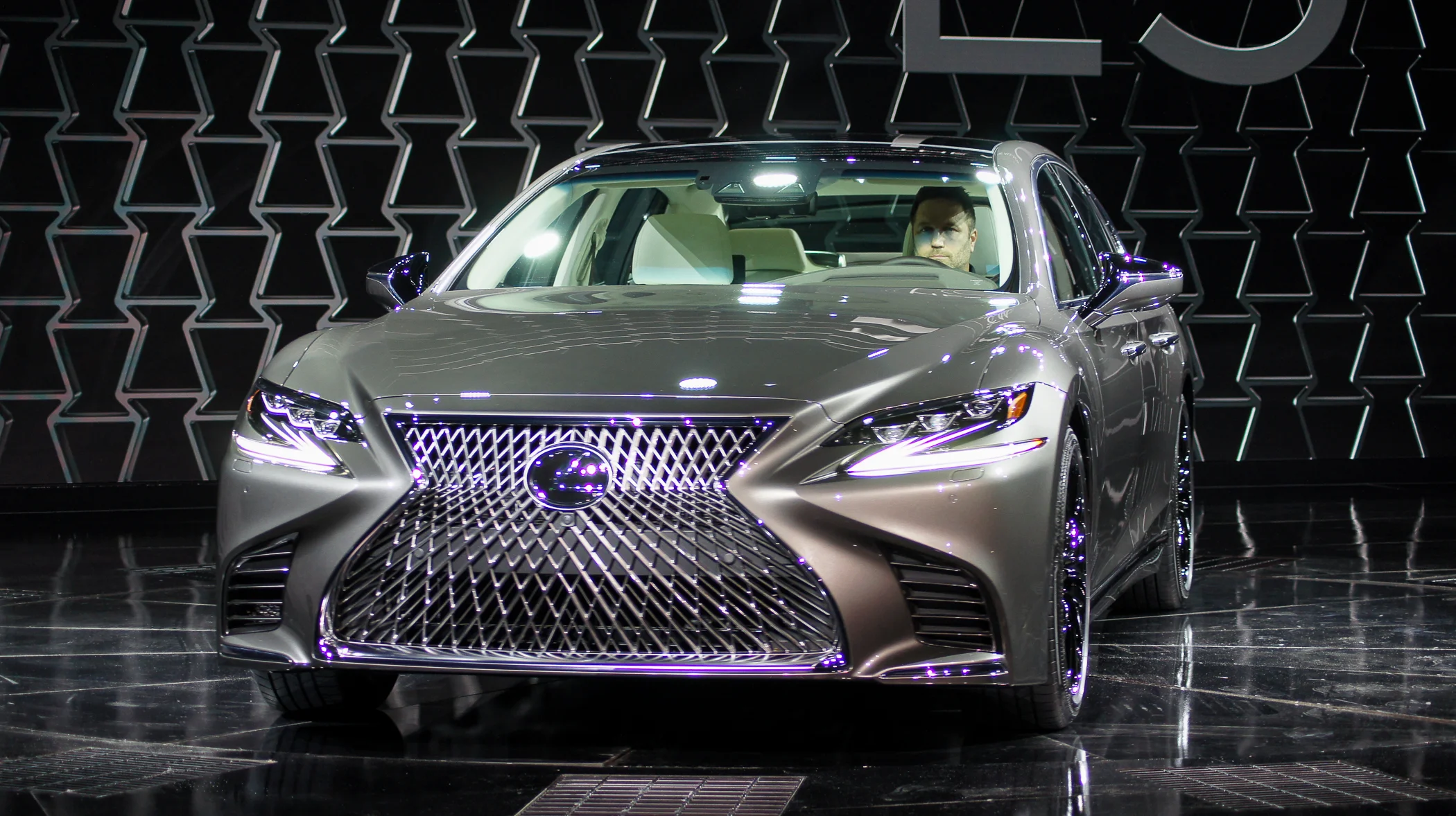 World Premier 2018 Lexus LS 500