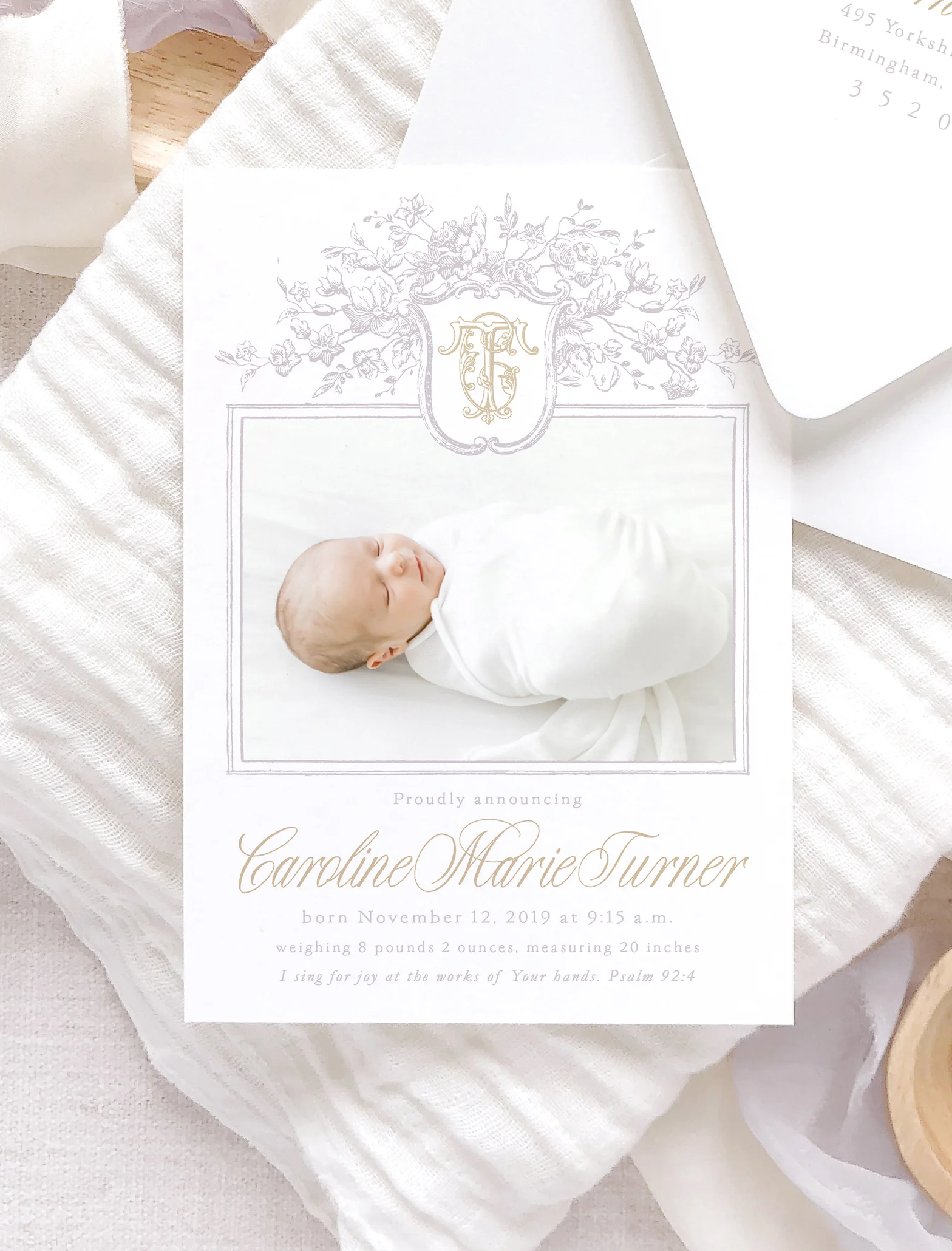 Caroline_FlatLay_Crop.jpg