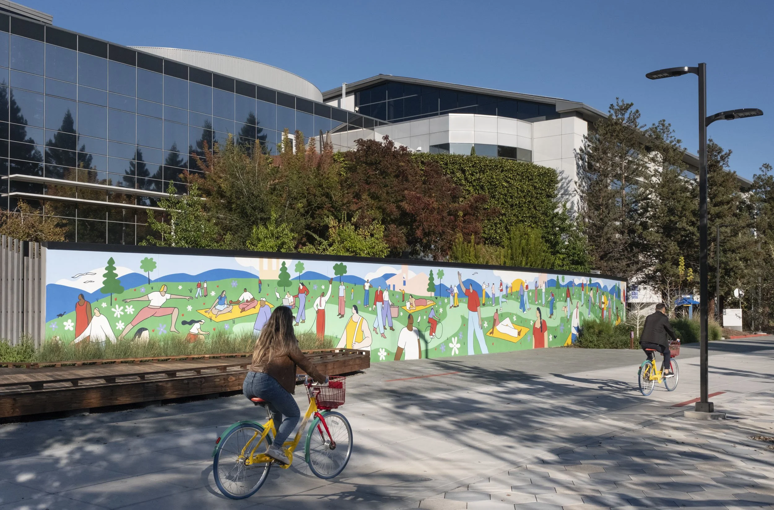 "Living Landscape"   Google HQ, Mountain View  Photo Credit: Henrik Kam @henrikkamfoto 