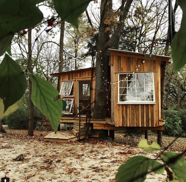 This wasn't the cabin I rented, but isn't it cute? PSA: You will not finish your novel here.