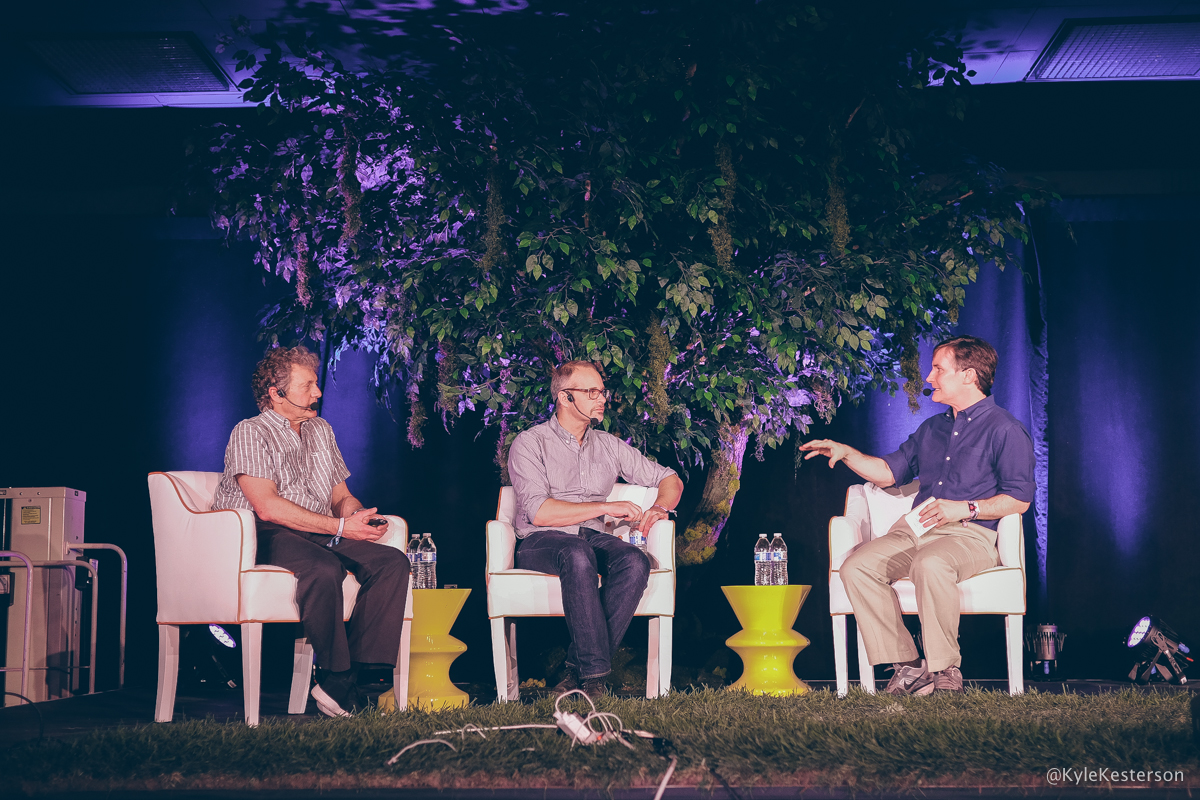 Dr. Gabor Forgacs, Andrew Hessel, and John Rennie talk about the future.