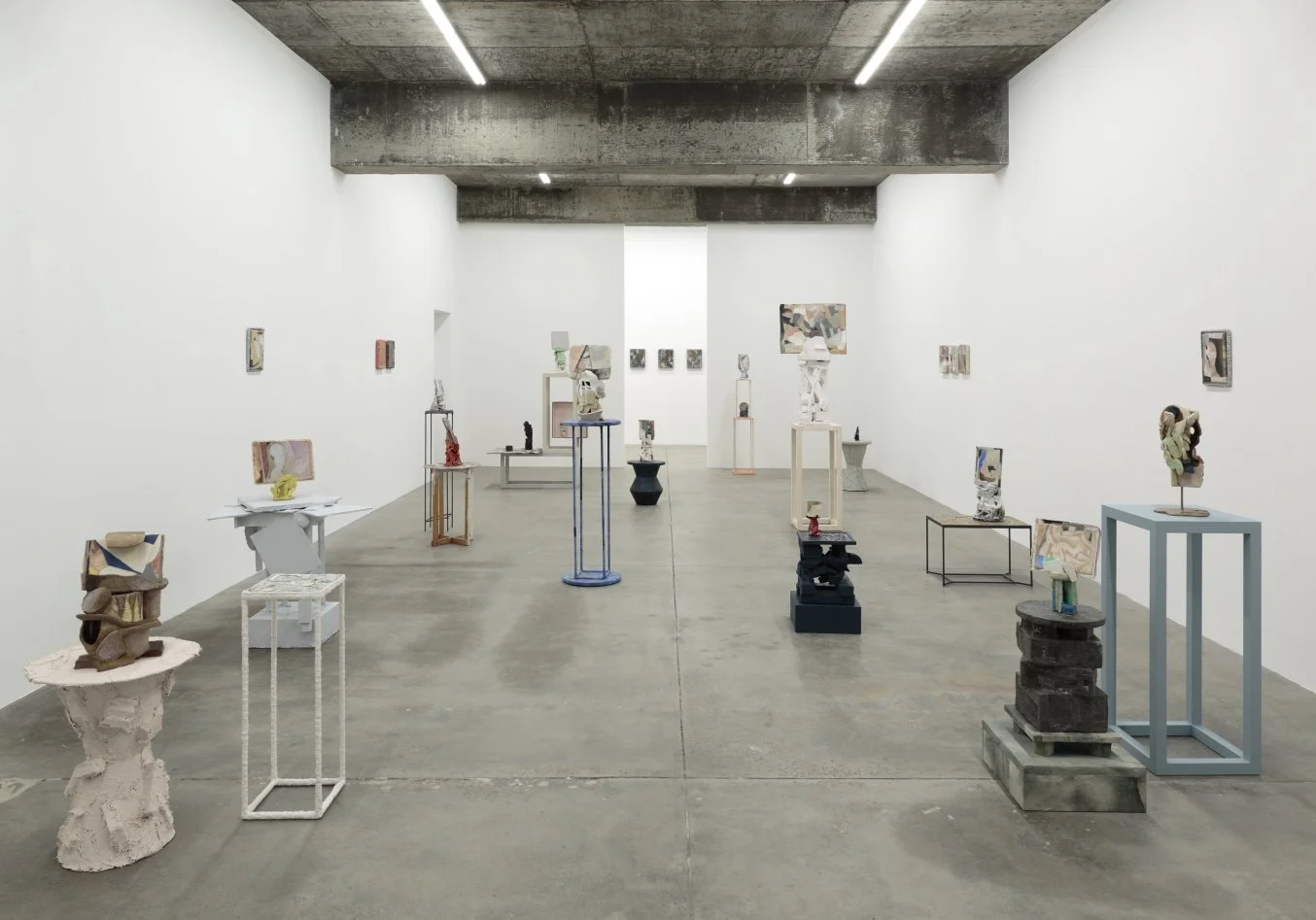  Kate Tucker, FINGERBREADTH at Daine Singer, 2023. Installation photo by Tim Gresham 