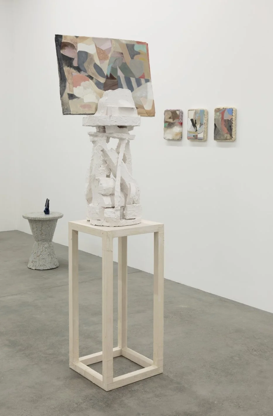  Kate Tucker, FINGERBREADTH at Daine Singer, 2023. Installation photo by Tim Gresham 