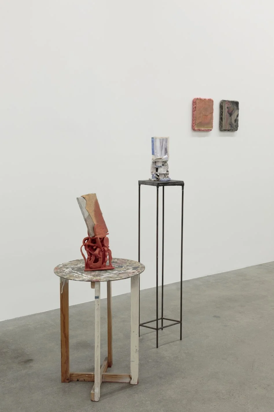  Kate Tucker, FINGERBREADTH at Daine Singer, 2023. Installation photo by Tim Gresham 