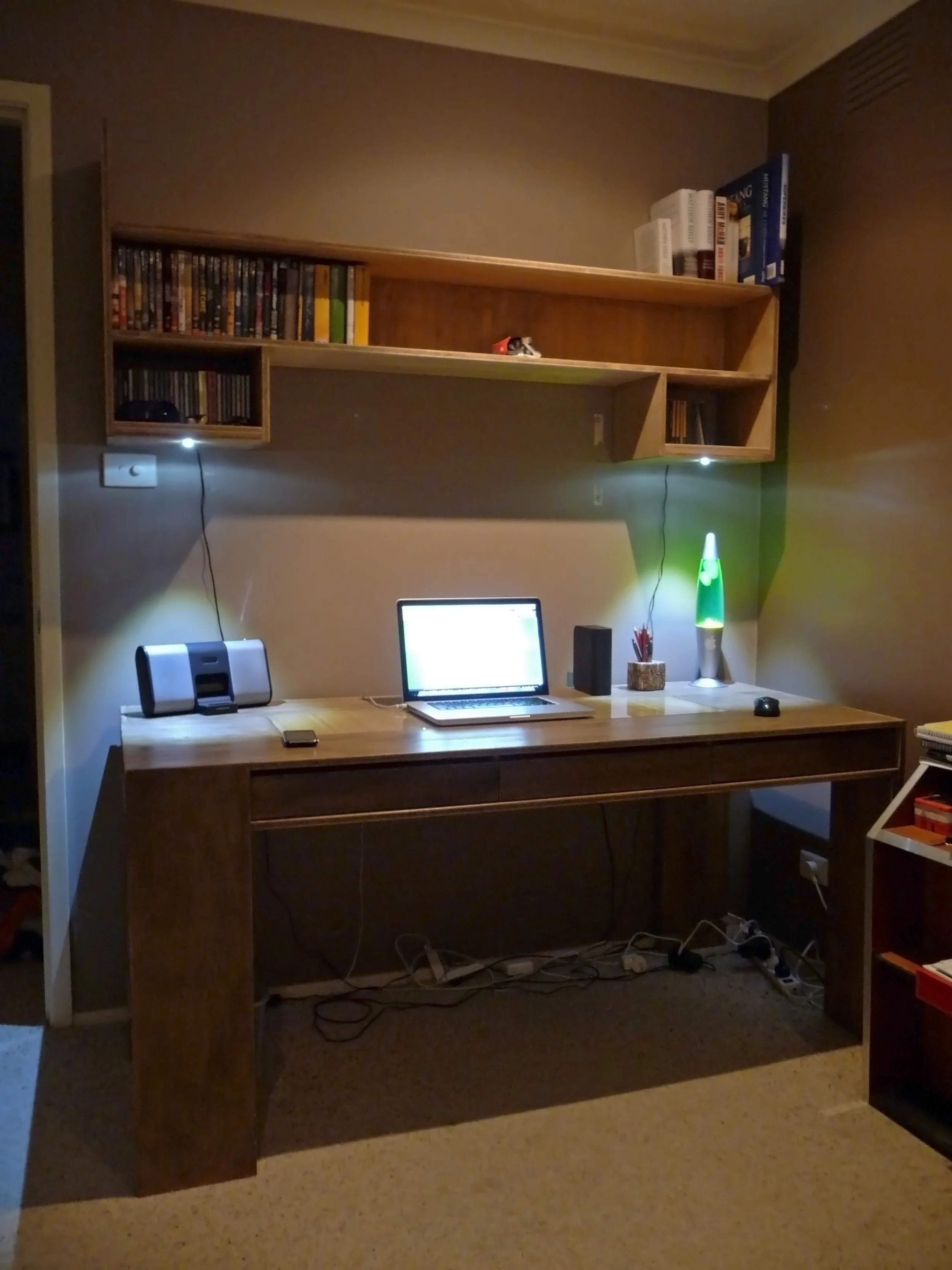 Finished BAM Desk.