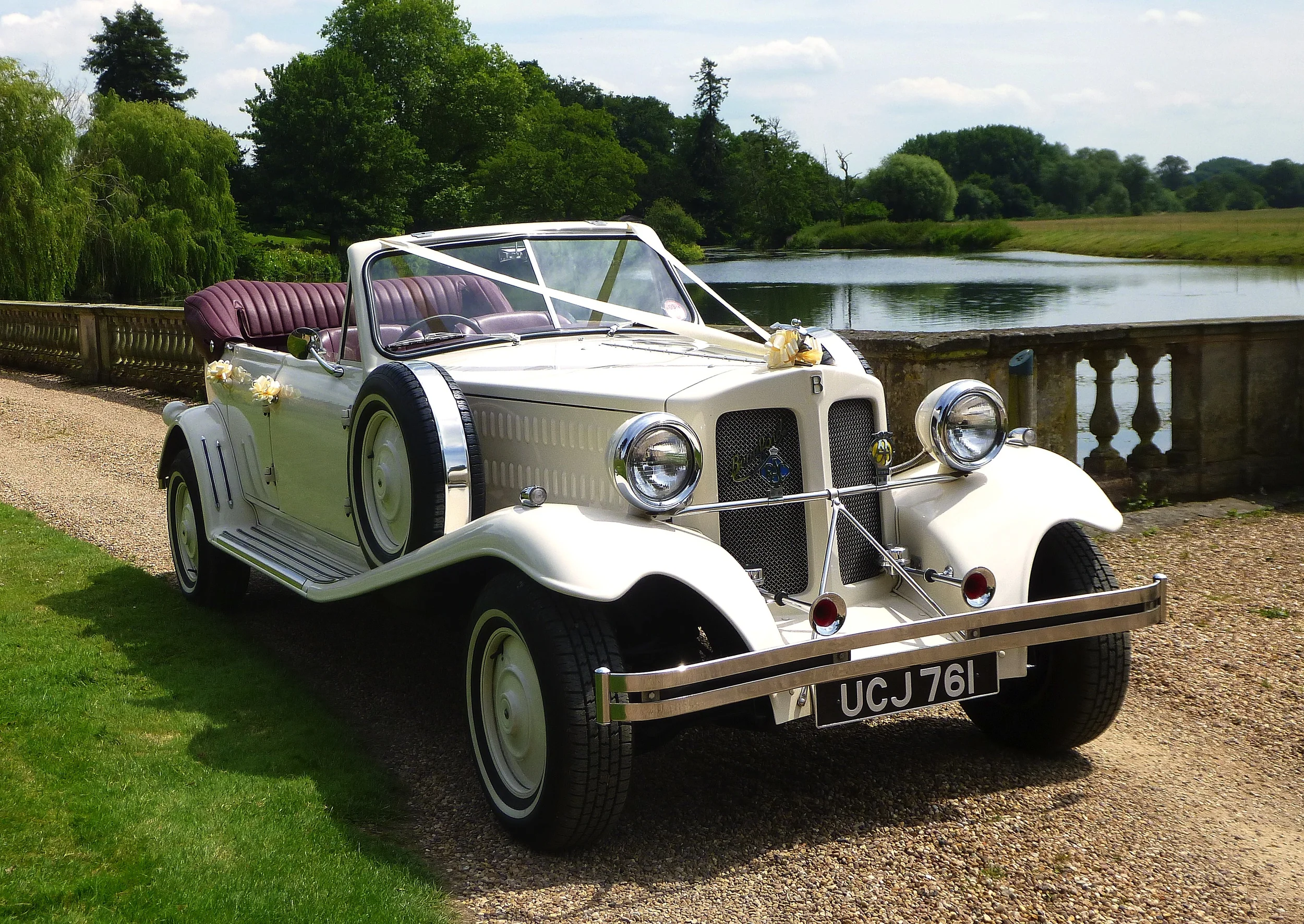Just time for one last photo of the Beauford at Stoneleigh Abbey on our way home from Khloe and Ryans wedding