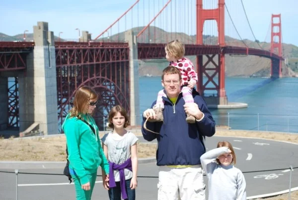 TomJohnsonfamilypic2-600x402.jpg