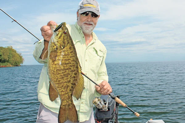 Rigging-Bass-Fishing-Baits-.jpg