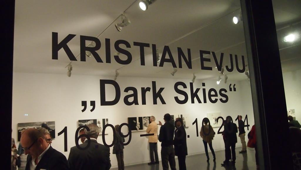 Photo from the opening night on the 16th of September. Courtesy of the Venet-Haus Foundation, 2014. 