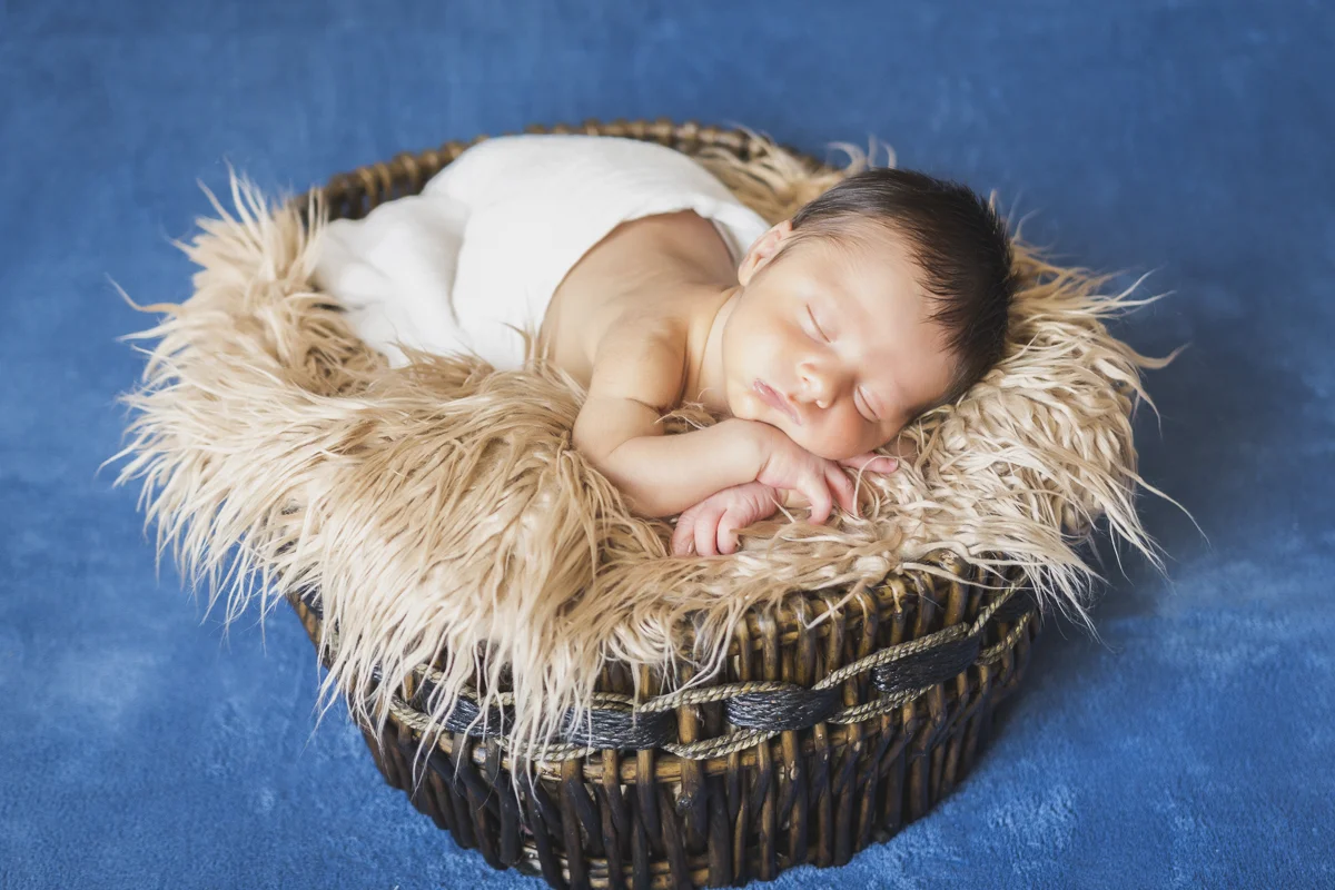 140531-newborn-lucca-0134-Editar.jpg