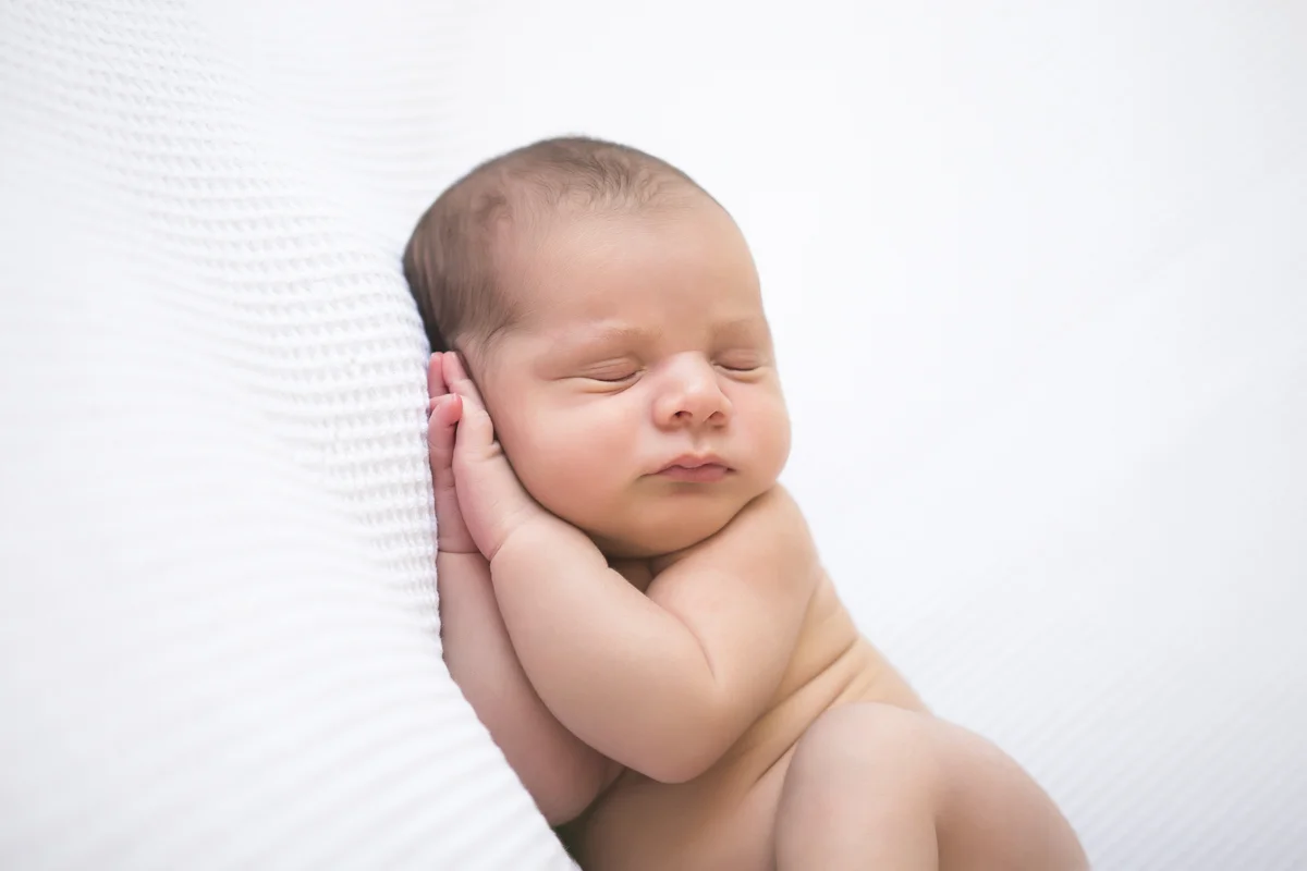 140720-Newborn-Arthur-0018-final.jpg