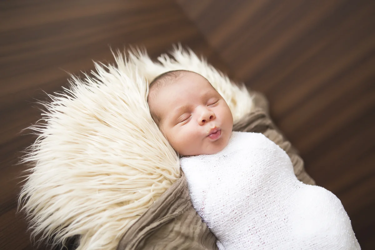 140720-Newborn-Arthur-0072-final.jpg