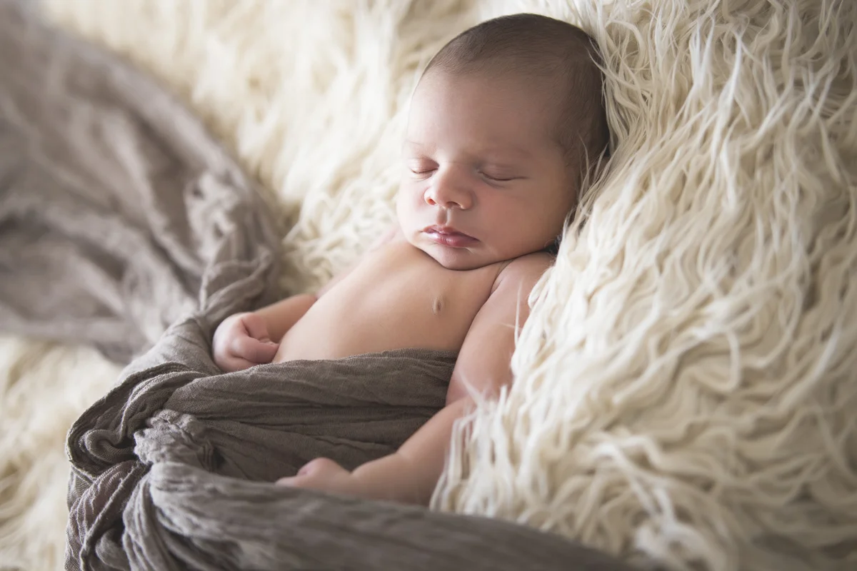 140720-Newborn-Arthur-0140-final.jpg