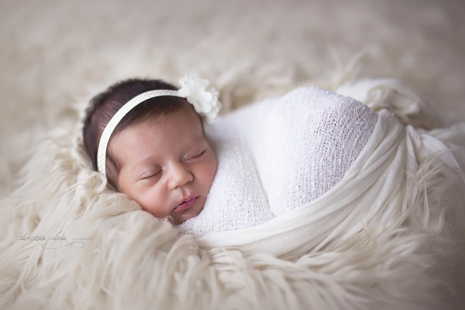 150212-Newborn-MariaPaula-0054-final-final.jpg