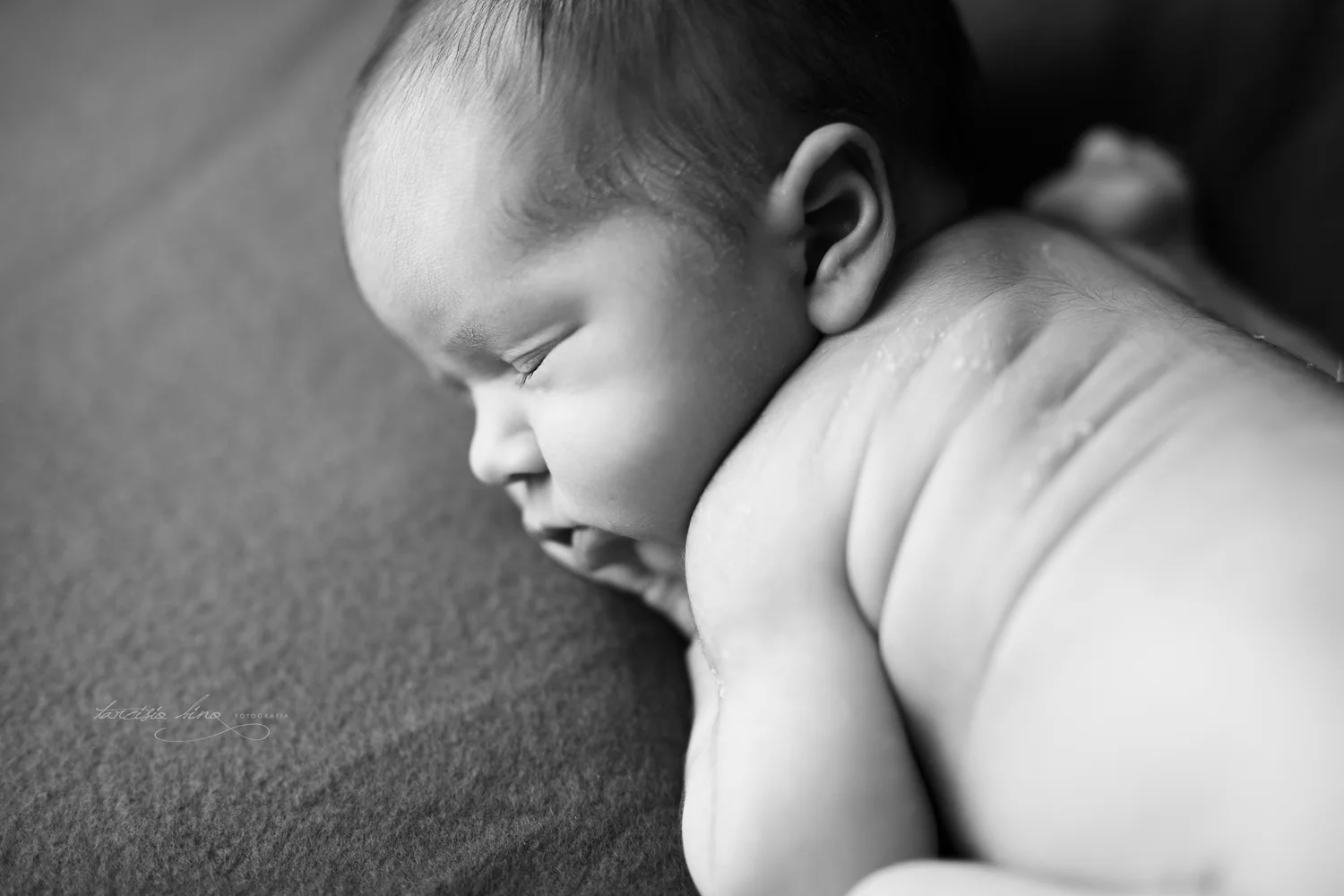 150313-Newborn-Davi-0275-final-final.jpg