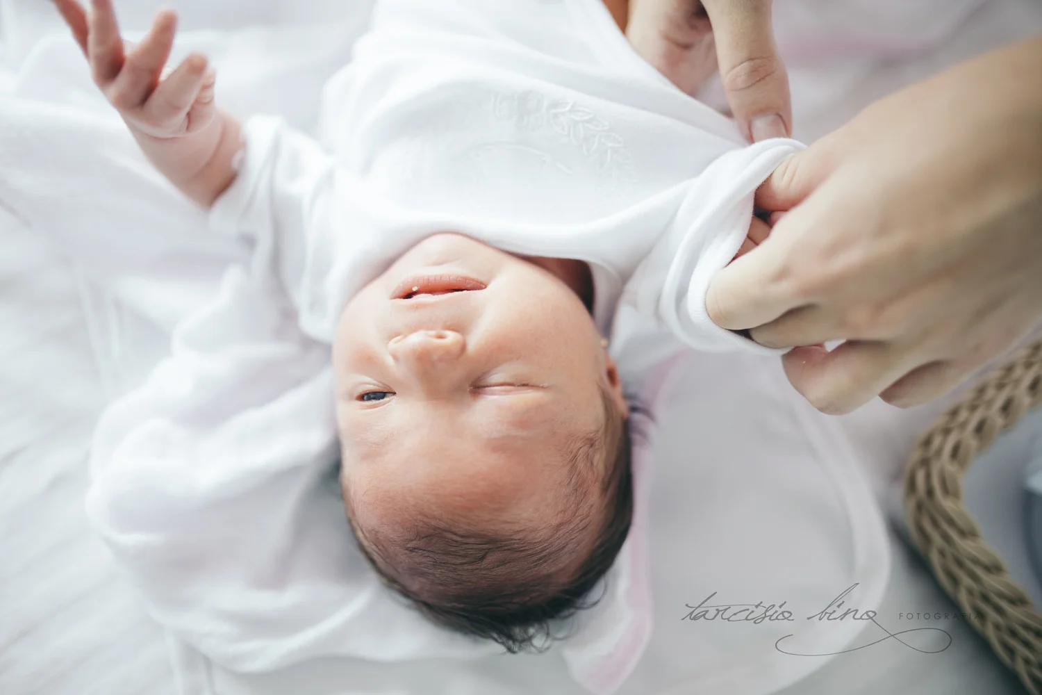 151010-Newborn-MariaEduarda-0138-final.jpg