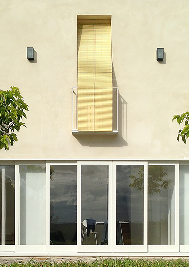 070_detail_facade_zoom3.jpg