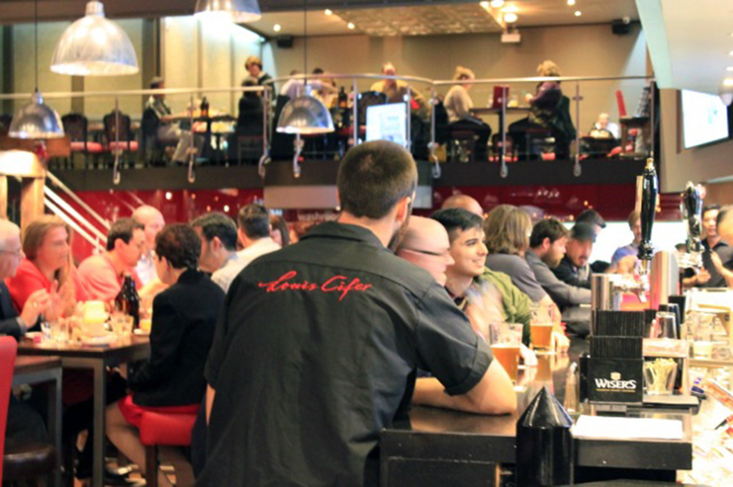 louis-cifer-openning-night.jpg