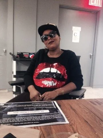Had to bring out the Rockstar today, since yesterday was a fresh day in hell. Rockin' my fresh fitted that I bought last weekend in B-more. SWAG.