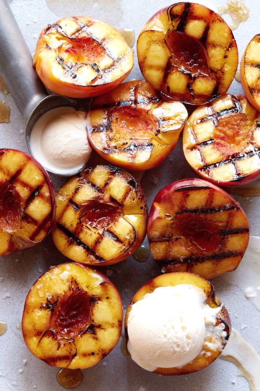 WhatsGaby Cooking- Grilled Peaches w Ice Cream.jpg