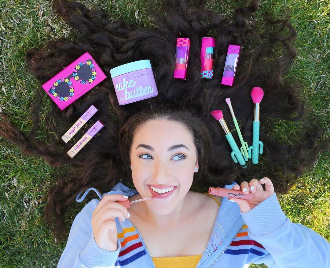 @hashtagzoe Zoe collaborates with popular brands like Tarte Sugar Rush