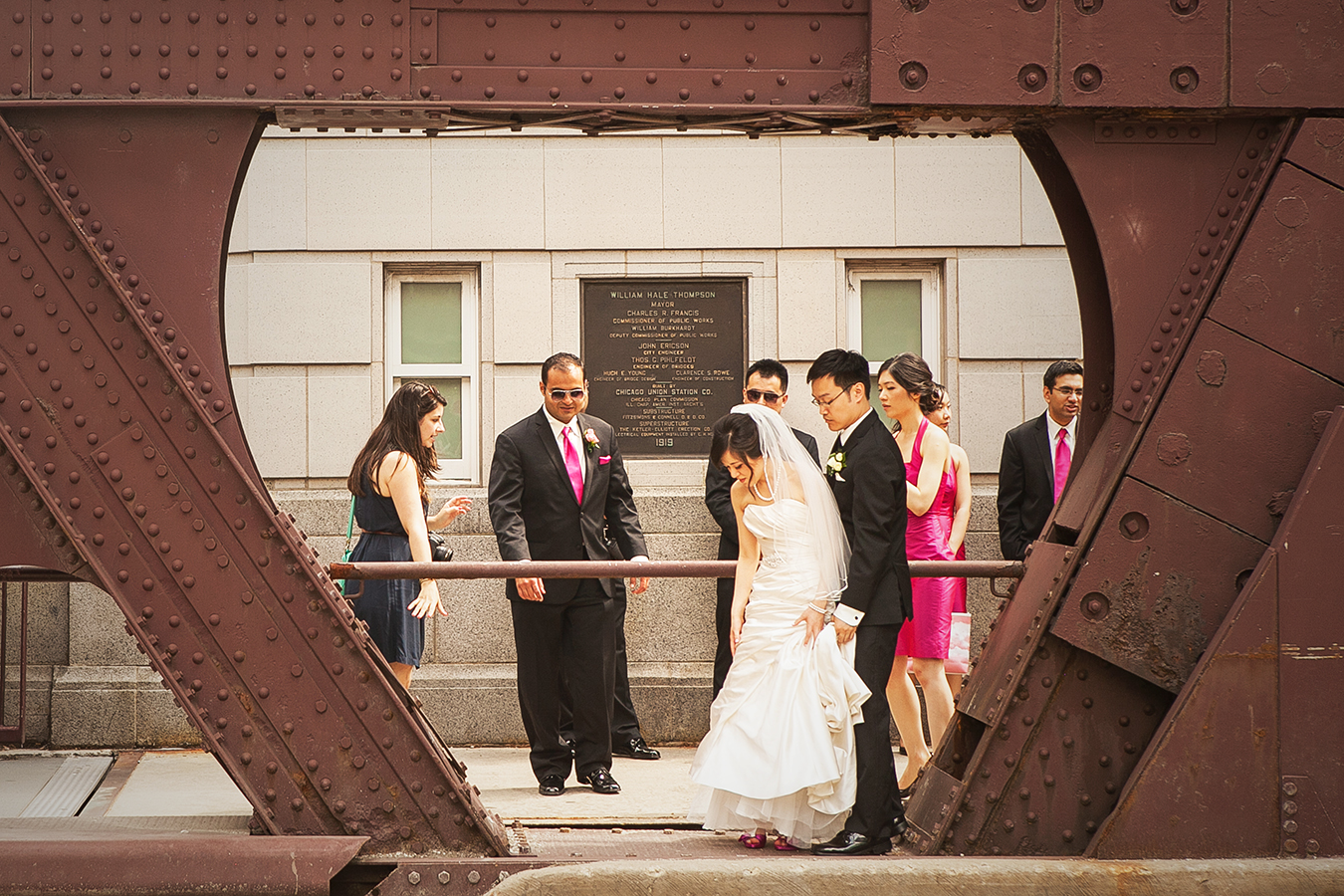 There I am placing everyone for a bridal party shot! Those are some super expressive hand gestures :)