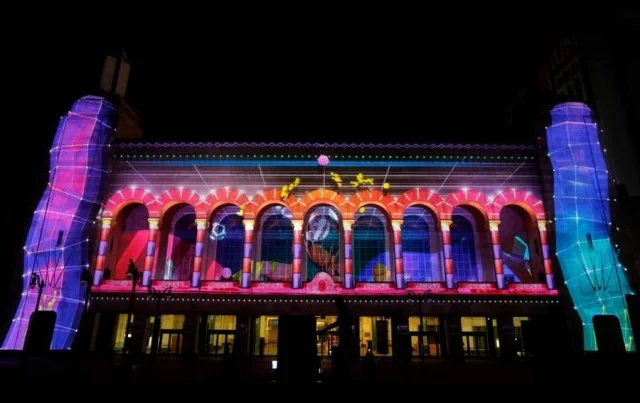 Duality-video-mapping-project-1-640x403.jpg