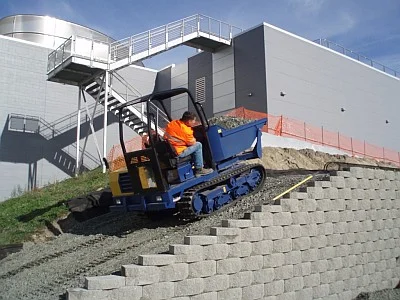 Canycom - S25A Side Dumper - MARL Tech 4.jpg
