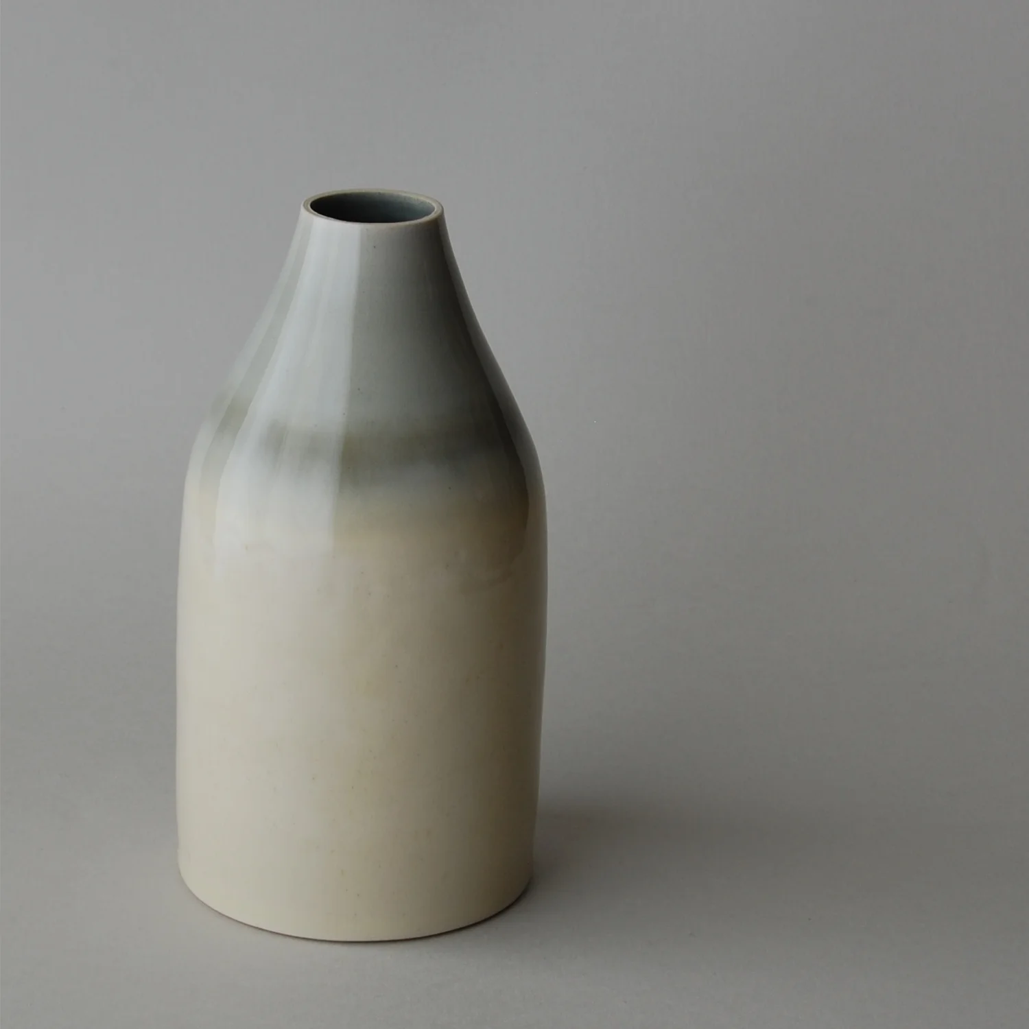 Cream_Blue Bottle.jpg
