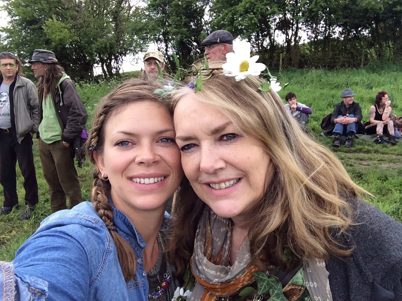 THE BRITISH CULPRITS - GEORGIE & KATE