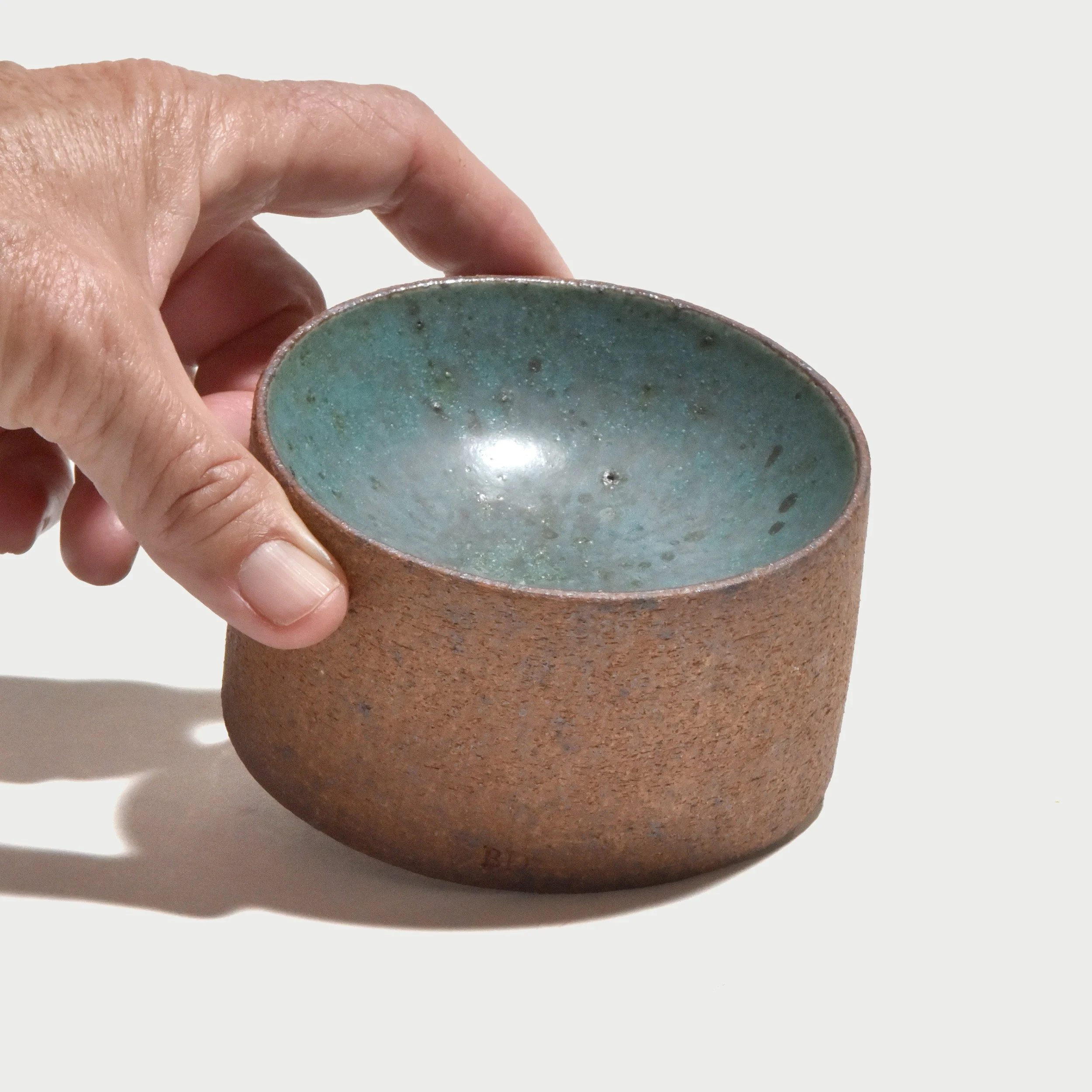 Straight-sided Bowl (LAG)