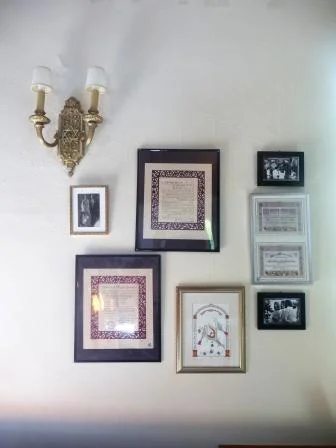 Pair of ketubot (in Hebrew and German) of Johanna & Robert Salomon (pictured on left) and ketubah of Alice and Leslie Dreier (wedding pictures on right).