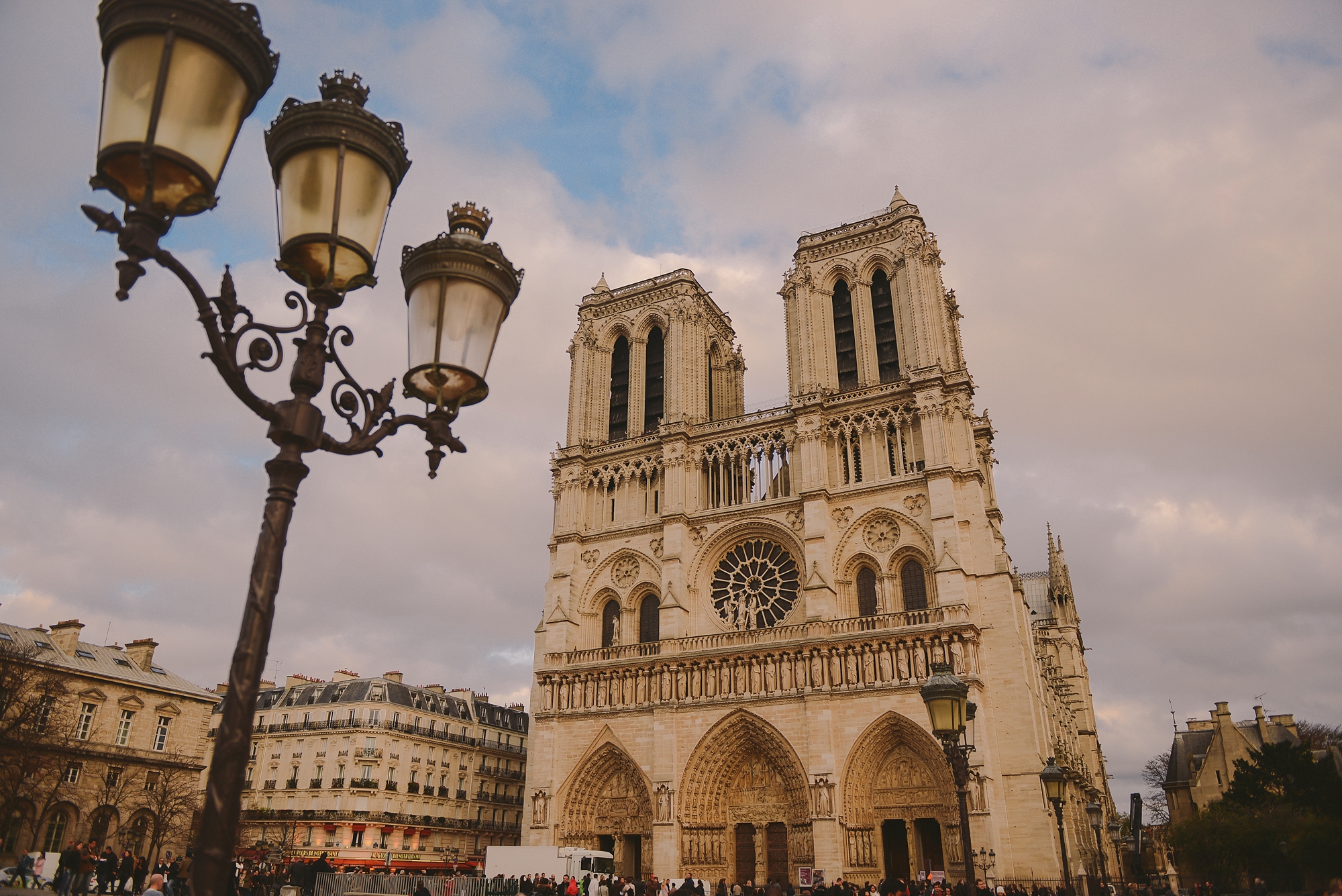 notre dame cathedral exterior_0063.jpg