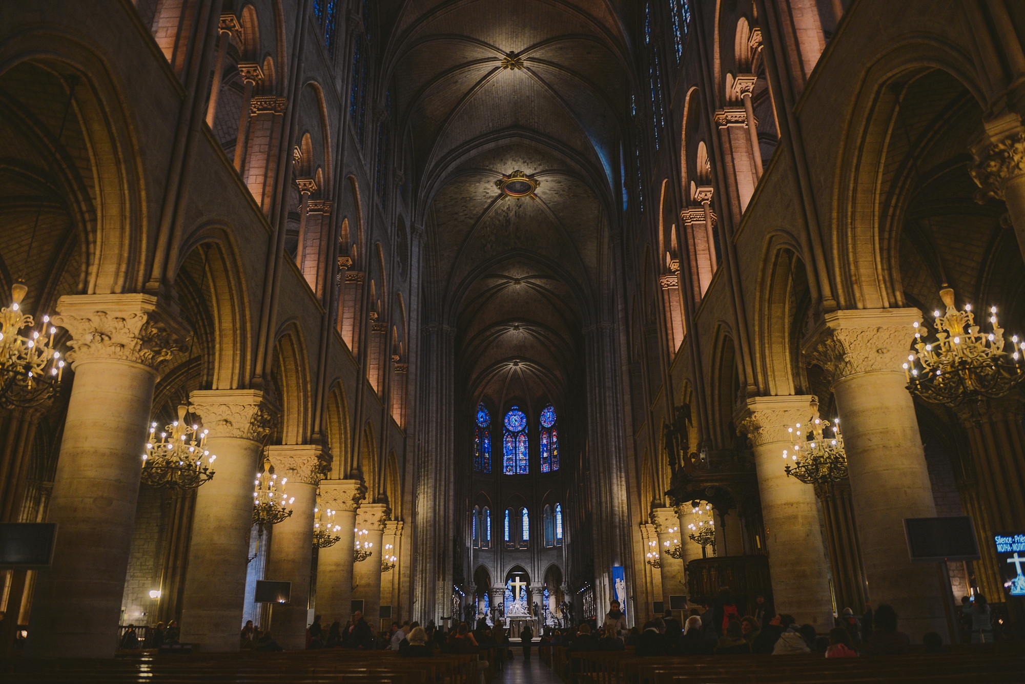 notre dame cathedral interior_0064.jpg