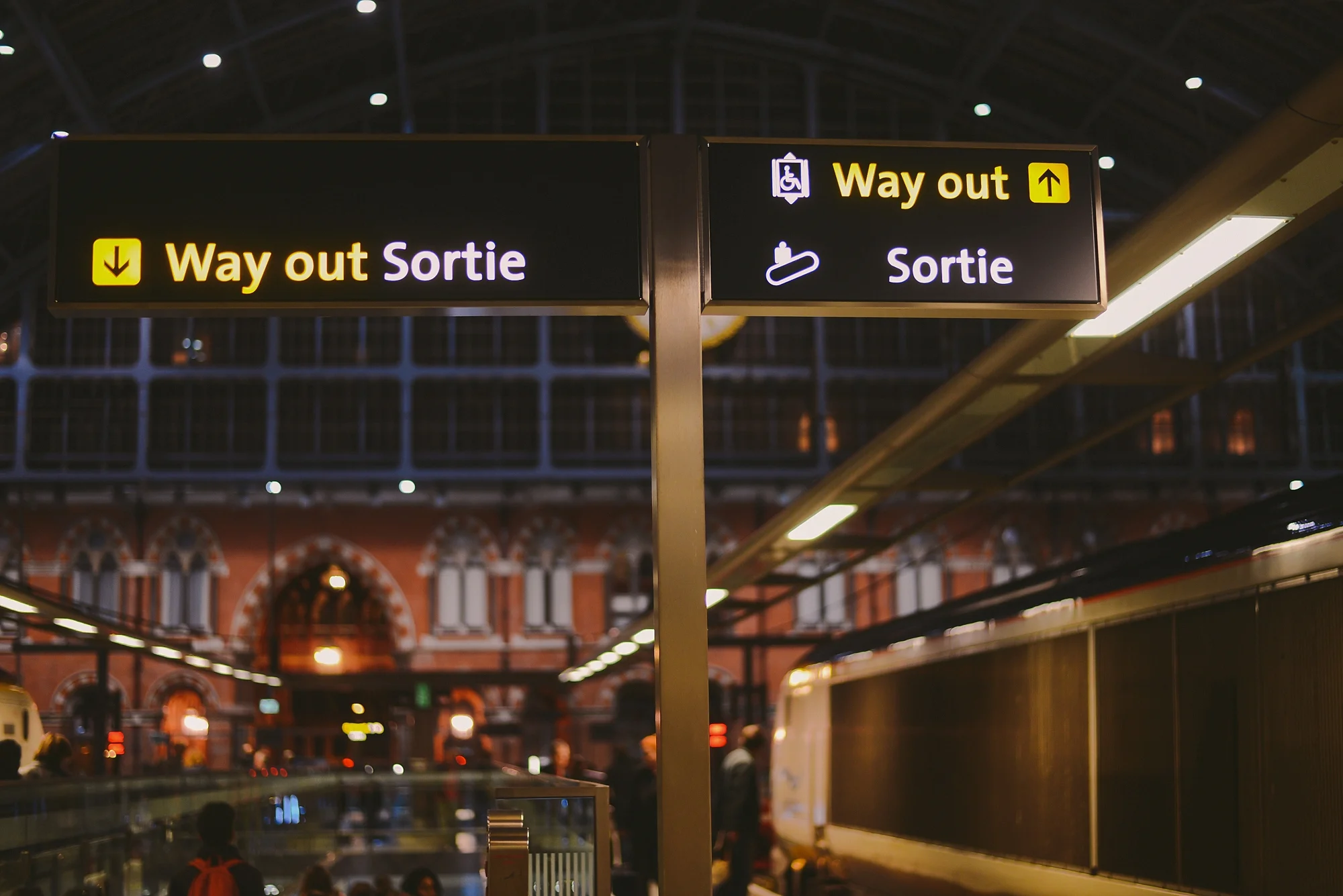 arriving back home at St Pancras_0071.jpg