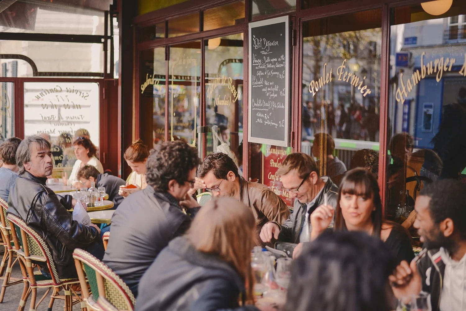 typical+parisian+brasserie.jpg