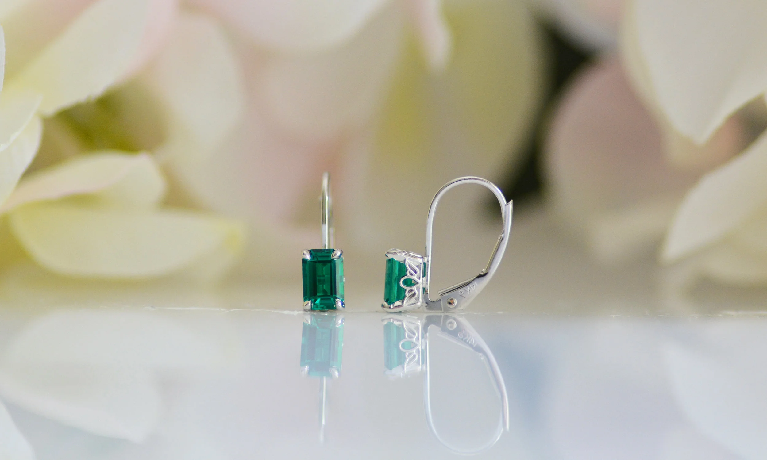 BrittDangles3.jpg