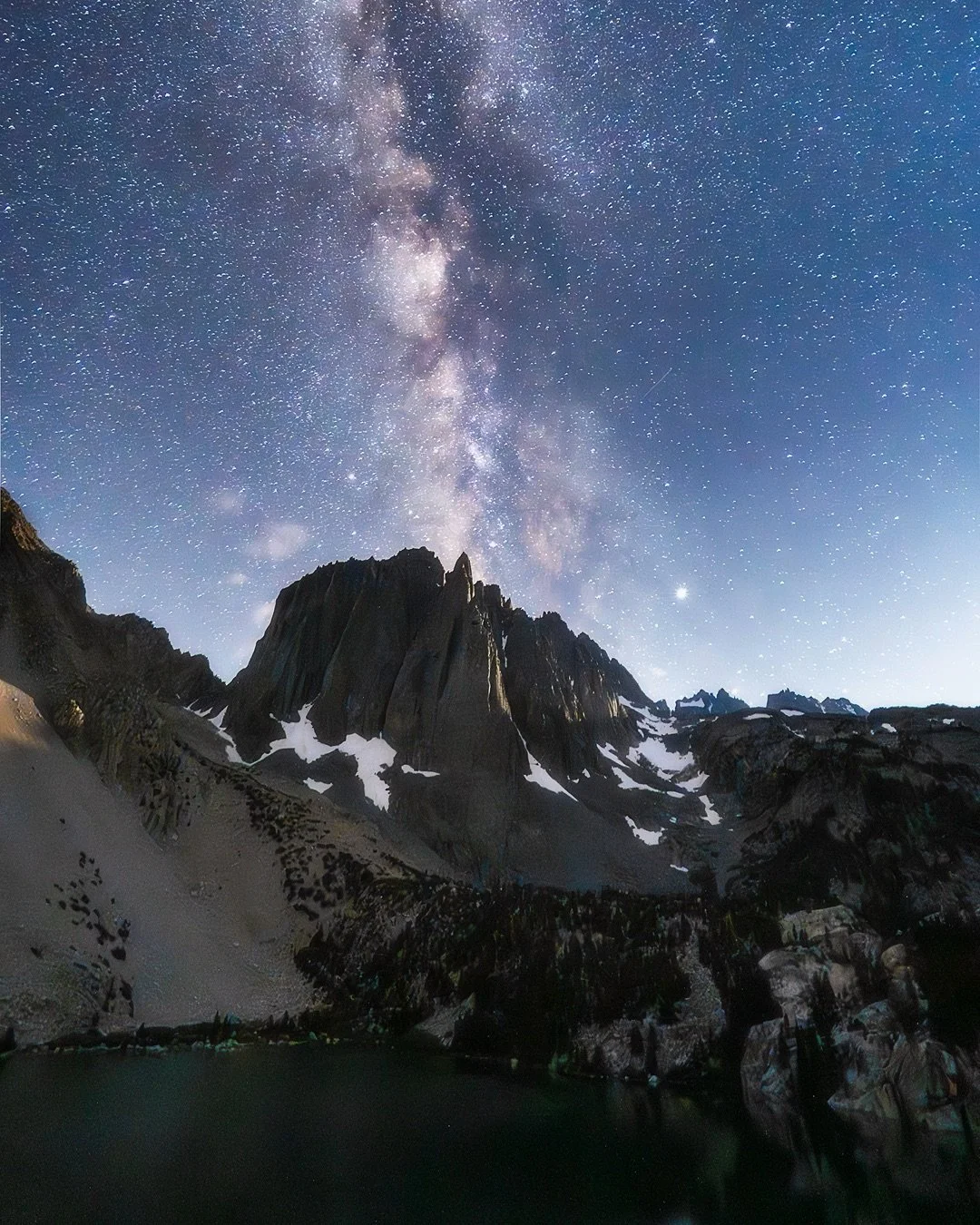 Photographing the Milky Way is an experience I always treasure. 🌌 When I&rsquo;m lying under the night sky, it's humbling to think about our place in the universe and sparks my curiosity about the unknown wonders that exist beyond our planet. 🌎 We'