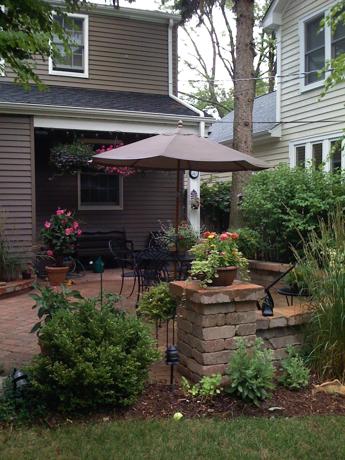 Unilock Brussels Block Patio