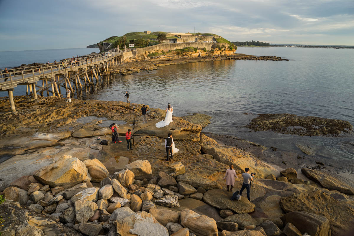 Photographers Galore taking in the beautiful light © C P SATYAJIT
